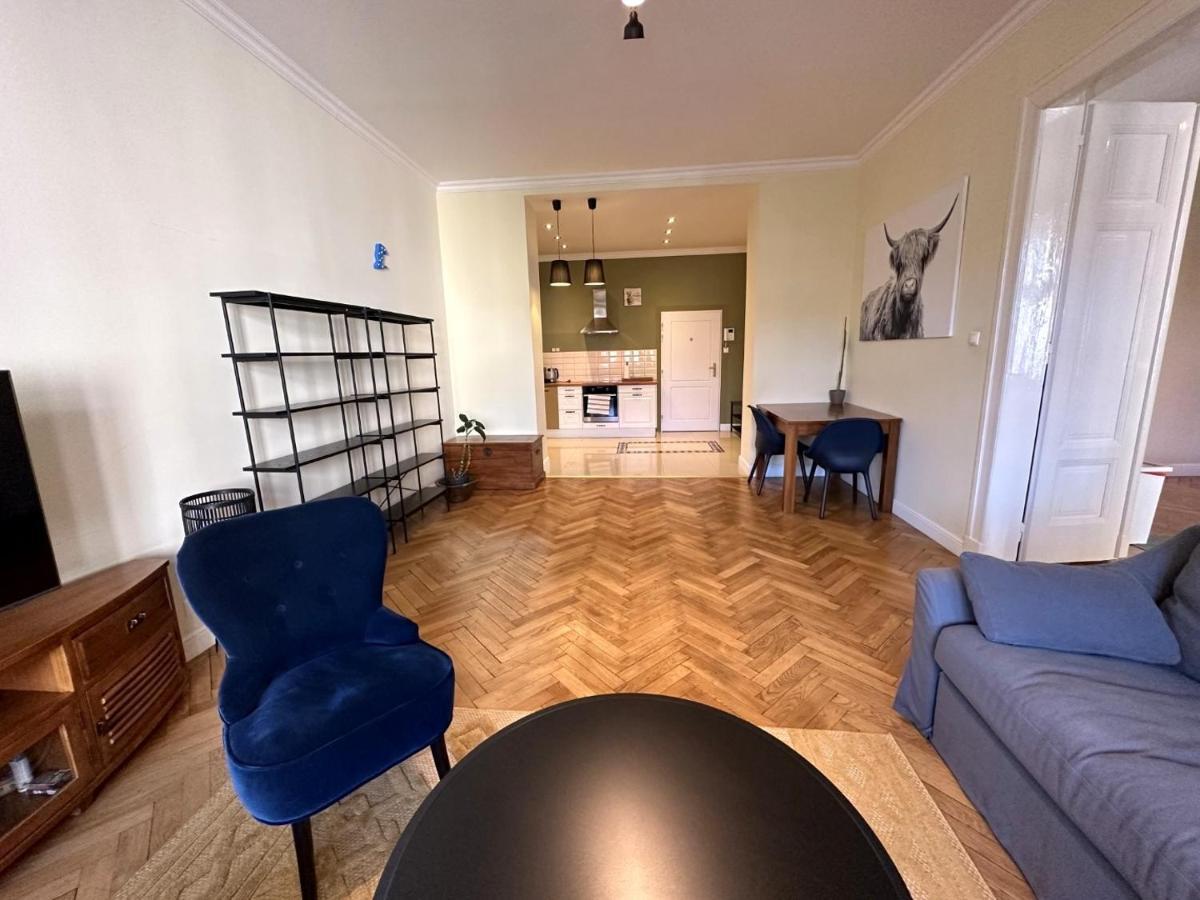 Gorkeho Apartment In City Centre Bratislava Bagian luar foto